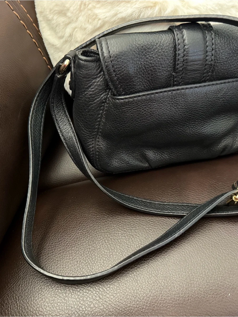 Vintage Michael Kors Charlton Small Crossbody Bag Black Pebbled Leather